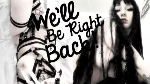 Sasha    Make me moan with patterns   good music here  online show from February 3, 2026, 11:26 am