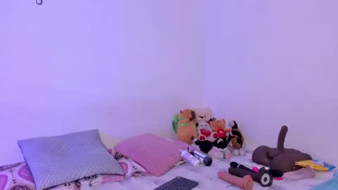 Soy Crystal online show from October 3, 2025, 12:13 pm