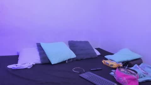 Soy Crystal online show from February 5, 2026, 10:42 am