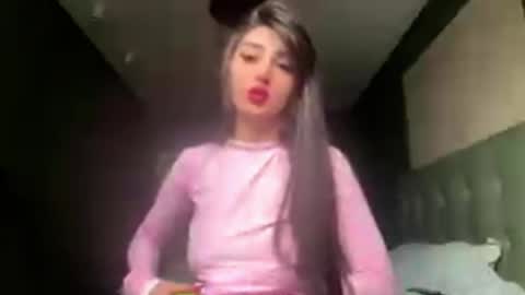 Snapshot of crystlepipkins chatting on May 16, 2026, 7:05 am Diana online show from May 16, 2026, 7:05 am