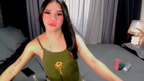 bea takashi  online show from November 27, 2025, 8:16 am