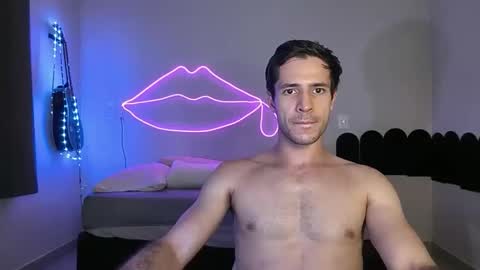 Snapshot of cshundderlick chatting on March 19, 2026, 12:25 am cshunderlick online show from March 19, 2026, 12:25 am