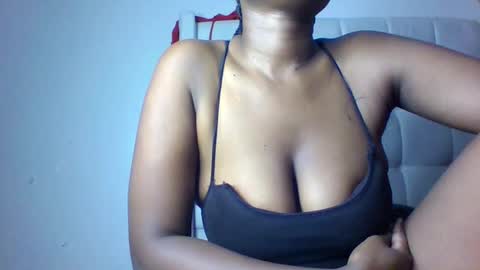 Snapshot of ctrl_cheeks chatting on October 19, 2025, 1:06 am ctrl_cheeks online show from October 19, 2025, 1:06 am