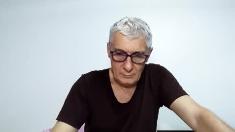 BIG UNCUT HARD COCK online show from March 24, 2026, 1:21 am