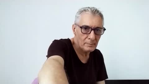 BIG UNCUT HARD COCK online show from May 4, 2026, 12:39 am