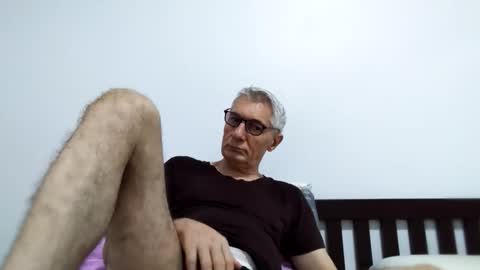 BIG UNCUT HARD COCK online show from May 10, 2026, 11:54 pm