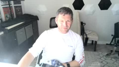 cuck_uu online show from October 4, 2025, 5:11 pm