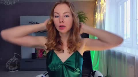 Alexia online show from December 15, 2024, 7:13 am