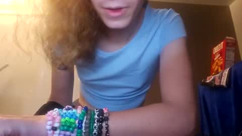 cuddleavenue online show from September 18, 2025, 10:56 pm