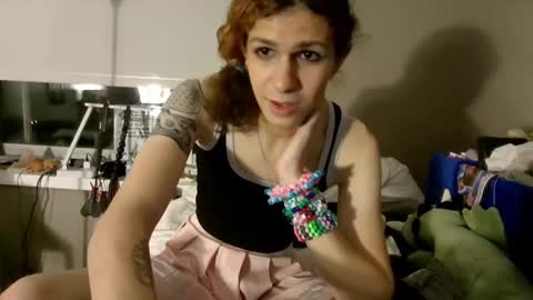 cuddleavenue online show from October 18, 2025, 1:08 am