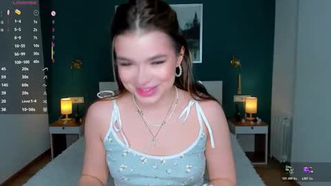 Silvia online show from March 23, 2026, 7:23 am