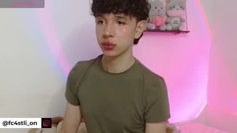 Cuddly online show from February 22, 2026, 12:58 pm