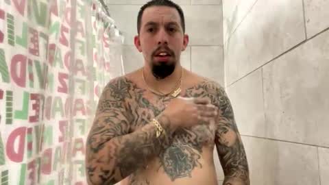 cuete2100 online show from February 2, 2026, 10:19 pm