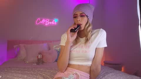 Cult Barbie online show from November 26, 2025, 3:40 am