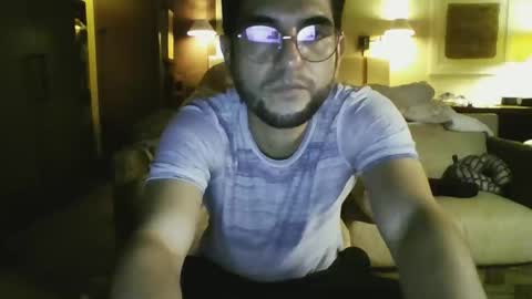 culturalclash1985 online show from November 12, 2025, 9:53 am