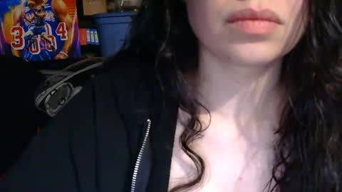 Angela online show from April 27, 2026, 5:11 pm