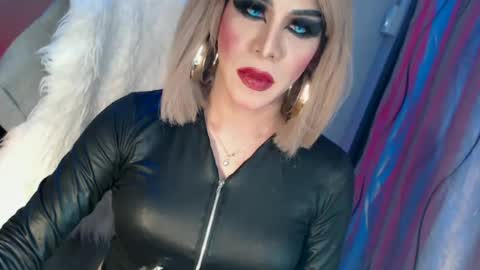 Snapshot of cum_4youbaby chatting on June 15, 2026, 6:43 pm CUMMELA SLUTI online show from June 15, 2026, 6:43 pm