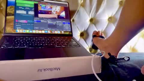 Snapshot of cum_all_over_mmee chatting on September 15, 2025, 5:46 pm im KIM new girl to spoil online show from September 15, 2025, 5:46 pm