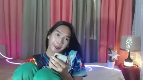 Ashly online show from September 13, 2025, 6:57 am