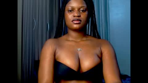 Snapshot of cum_ebony_petitxx chatting on April 21, 2026, 7:03 am cath online show from April 21, 2026, 7:03 am