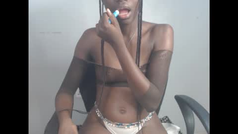 sophie online show from September 15, 2025, 7:30 am