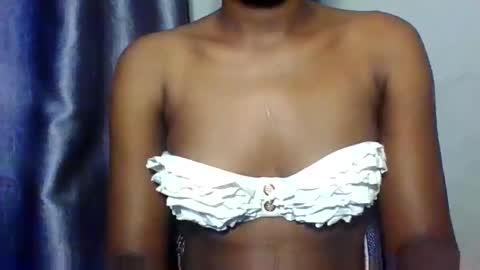 Snapshot of cum_girl_ chatting on May 22, 2026, 1:24 am cum_girl_ online show from May 22, 2026, 1:24 am