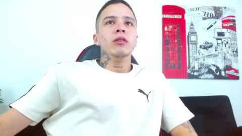 cumandres online show from June 30, 2026, 3:46 pm