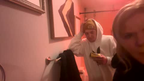 Snapshot of cumaswer434 chatting on May 9, 2026, 12:10 pm CuMAw3R online show from May 9, 2026, 12:10 pm