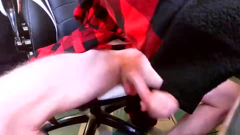 Snapshot of cumdaddy16990 chatting on January 1, 2025, 6:26 am cumdaddy16990 online show from January 1, 2025, 6:26 am