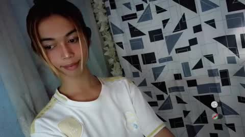 Snapshot of cumfor_ayah chatting on March 16, 2026, 5:50 pm Ayahs Cum online show from March 16, 2026, 5:50 pm