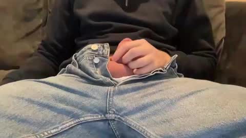 cumguy25 online show from December 15, 2024, 10:18 am