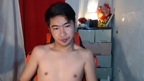 Snapshot of cumhavefun25 chatting on October 5, 2025, 8:18 pm ask me online show from October 5, 2025, 8:18 pm