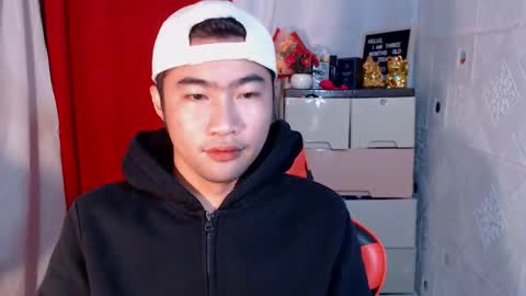 Snapshot of cumhavefun25 chatting on October 12, 2025, 5:34 pm ask me online show from October 12, 2025, 5:34 pm