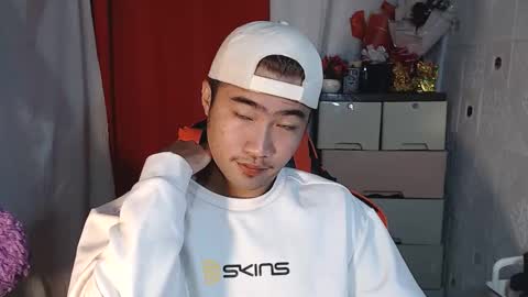 Snapshot of cumhavefun25 chatting on November 3, 2025, 9:27 pm ask me online show from November 3, 2025, 9:27 pm