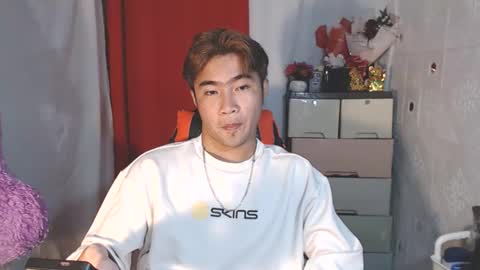 Snapshot of cumhavefun25 chatting on November 6, 2025, 1:39 am ask me online show from November 6, 2025, 1:39 am