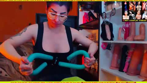 cuminmenowbby online show from December 7, 2024, 2:57 pm
