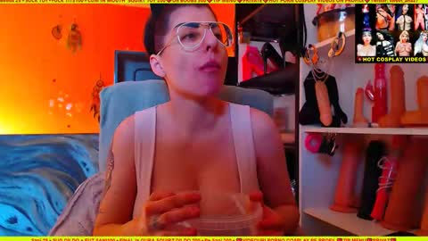 cuminmenowbby online show from December 15, 2024, 11:45 am