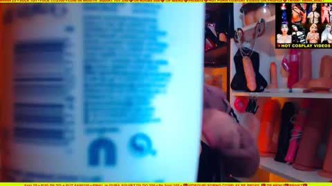 cuminmenowbby online show from December 26, 2024, 3:42 pm