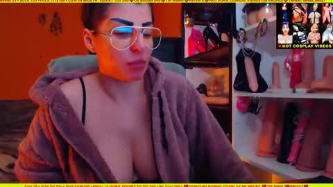 cuminmenowbby online show from December 27, 2024, 5:05 pm
