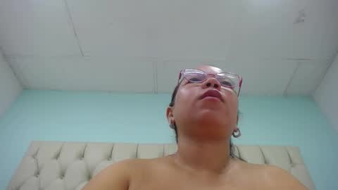 Cumontitsxxx online show from December 5, 2024, 11:05 am