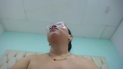 Cumontitsxxx online show from May 6, 2026, 12:43 pm