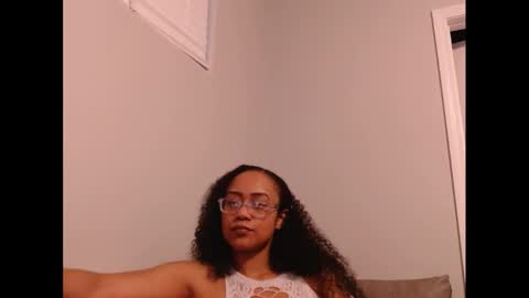 Nia Reese online show from February 17, 2026, 3:25 am