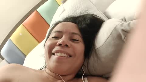 Lizly online show from July 27, 2026, 8:05 pm