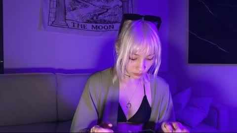 cupcakesoul online show from June 6, 2026, 4:23 pm