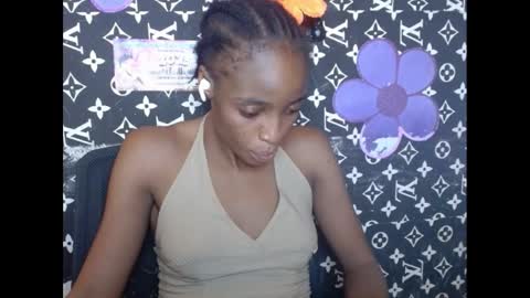 cupidxdoll online show from March 9, 2025, 4:44 pm