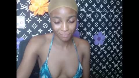 cupidxdoll online show from March 11, 2025, 5:27 am