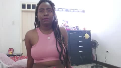 dominic and julieta... independent models online show from December 1, 2024, 5:02 pm