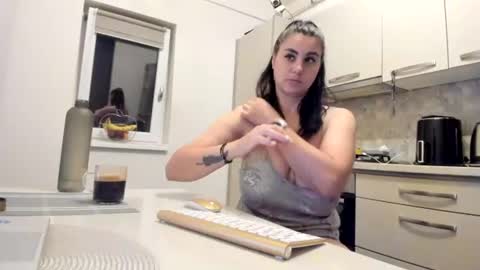 maria  alex online show from June 14, 2026, 1:36 am