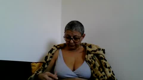 couple online show from February 3, 2025, 1:30 pm