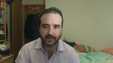 curiosillo1983 online show from September 17, 2025, 3:35 pm